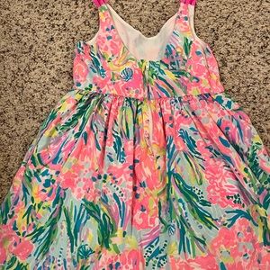 Lilly Pulitzer size 6